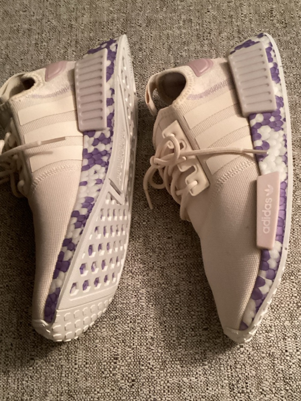 adidas Lace-Up Sneakers with Purple Outsole Detail 📦 - Picture 2 of 9